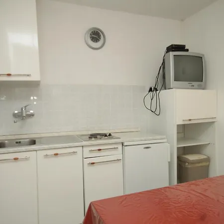 Apartament With A Parking Space Vrsar, Porec - 7129