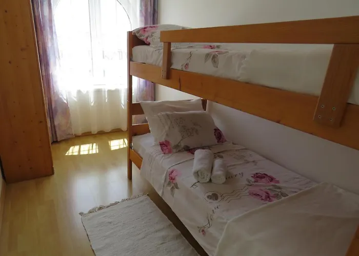 With A Parking Space Vrsar, Porec - 7129 브르사르