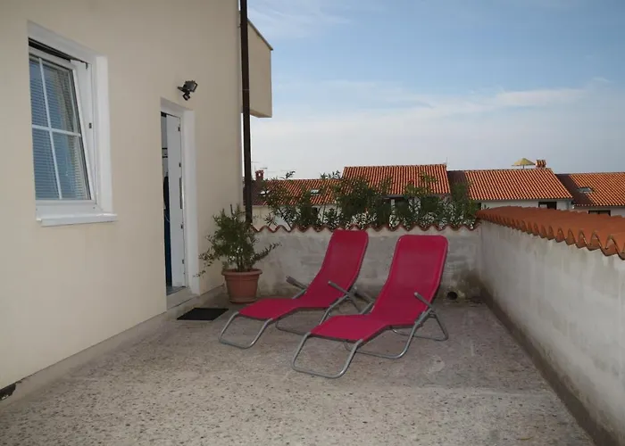 With A Parking Space Vrsar, Porec - 7129 아파트 브르사르